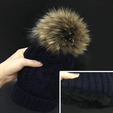 2019 Women's hats Add velvet Fleece Inside Beanies Winter Hats for women 100% Raccoon Fur Pompom Hat Female Twist pattern caps