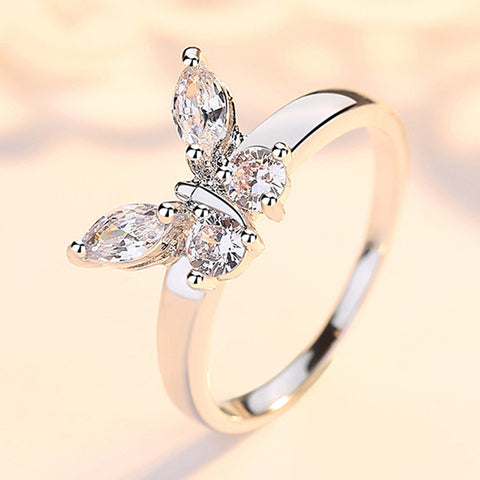 Beiver Butterfly Shining Crystal Zircon Ring for Women Princess Luxury Rings Jewelry Fashion Party Birthday Gifts Size 6-9